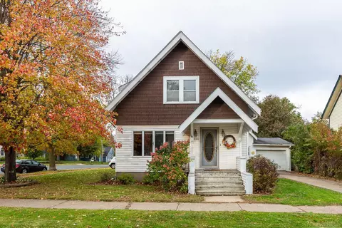1080 8th Ave, Baldwin, WI 54002