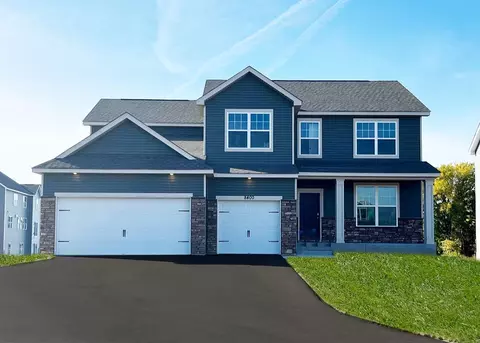 8400 Shire Ct, Woodbury, MN 55129