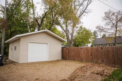 14 E 4th St, Morris, MN 56267 photo 9