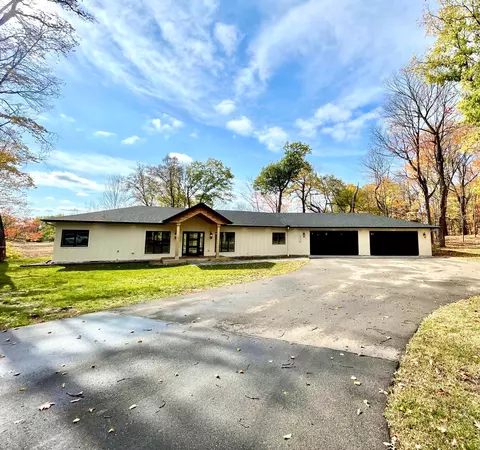 22798 Henna Ave N, Forest Lake, MN 55025