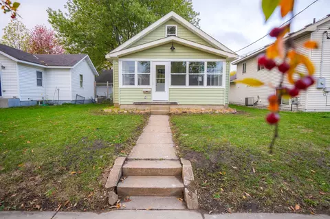 49 30th Ave N, Saint Cloud, MN 56303