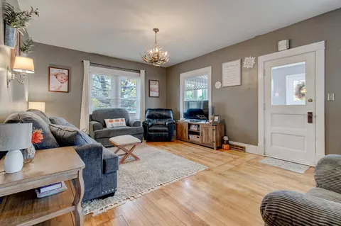 300 S Brook St, Hendricks, MN 56136 photo 9