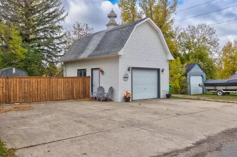 300 S Brook St, Hendricks, MN 56136 photo 40