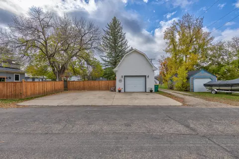 300 S Brook St, Hendricks, MN 56136 photo 41