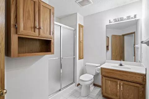 4186 Starbridge Ct, Eagan, MN 55122 photo 19