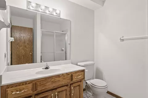 4186 Starbridge Ct, Eagan, MN 55122 photo 28