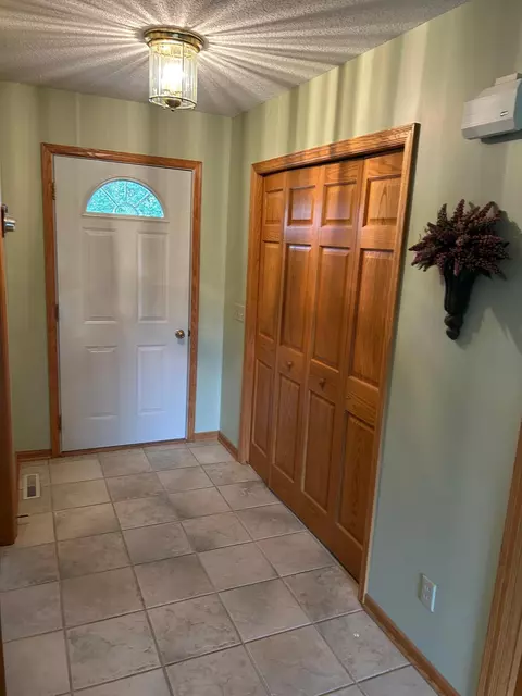 325 4th Ave SE, Plainview, MN 55964 photo 24