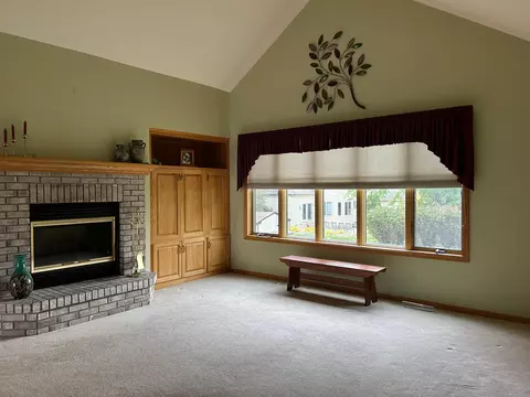 325 4th Ave SE, Plainview, MN 55964 photo 21