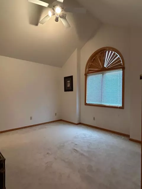 325 4th Ave SE, Plainview, MN 55964 photo 41