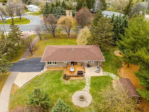 4106 Blackhawk Rd, Eagan, MN 55122 photo 4