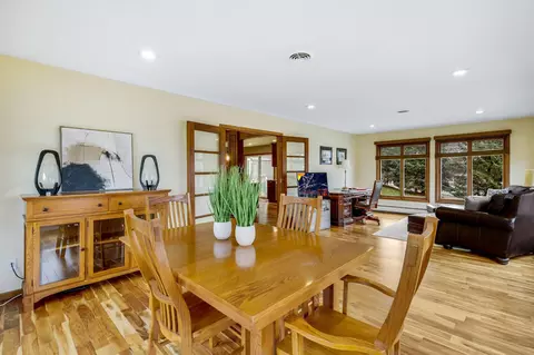 4106 Blackhawk Rd, Eagan, MN 55122 photo 14