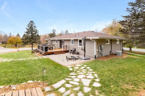 4106 Blackhawk Rd, Eagan, MN 55122 photo 23