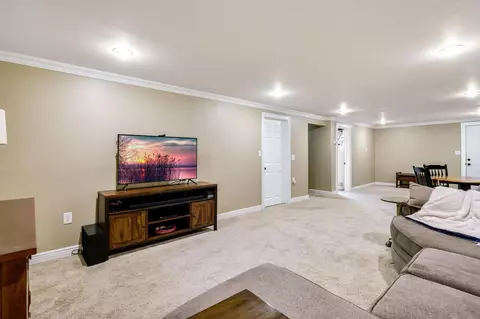 4106 Blackhawk Rd, Eagan, MN 55122 photo 21