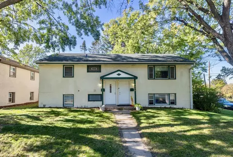 4654 Washington St NE, Columbia Heights, MN 55421