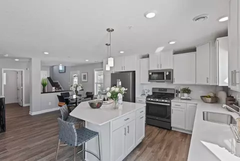 21860 Wisteria Way, Farmington, MN 55024