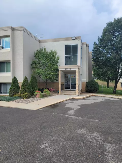 521 19th St NW #22, Rochester, MN 55901
