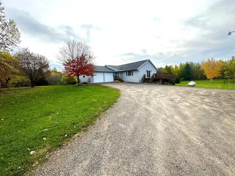 1806 93rd Ave, Dresser, WI 54009