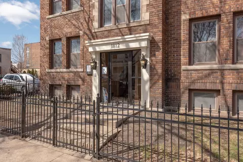 1812 Clinton Ave #200, Minneapolis, MN 55404