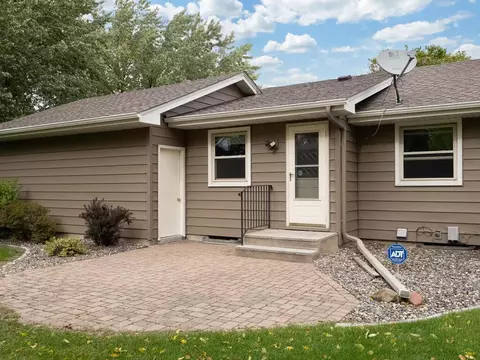 5941 Shepard Ln, Champlin, MN 55316 photo 5