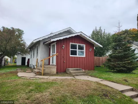 418 40th Ave NE, Columbia Heights, MN 55421