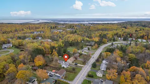 920 Anderson Rd, Duluth, MN 55811 photo 2