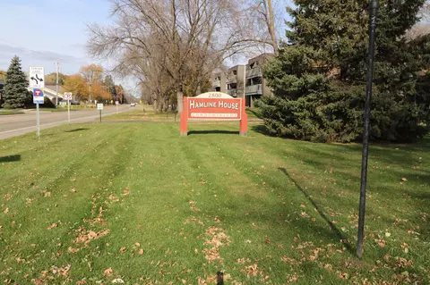 2800 Hamline Ave N #237, Roseville, MN 55113