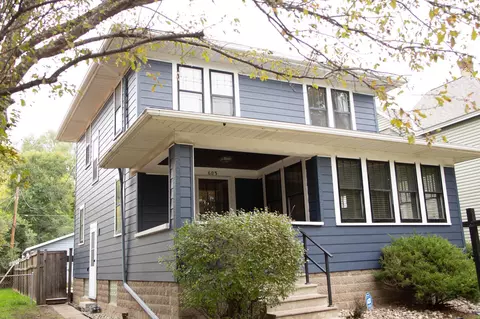603 Saint Clair Ave, Saint Paul, MN 55102