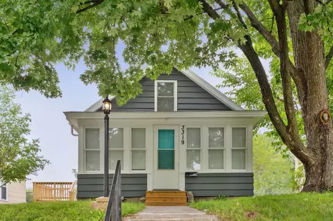 3319 Humboldt Ave N, Minneapolis, MN 55412