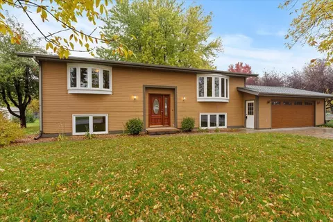 703 5th St N, Breckenridge, MN 56520