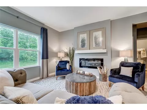 6705 Pine Arbor Blvd S, Cottage Grove, MN 55016