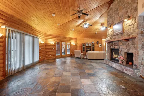 12531 250th St, Milaca, MN 56353