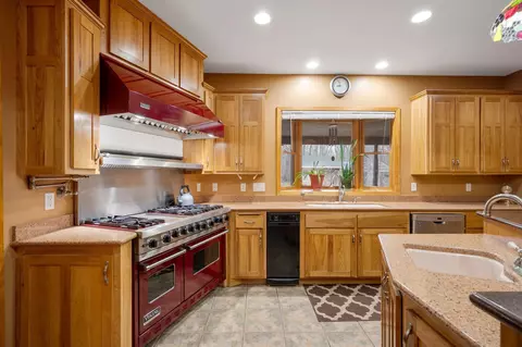Kitchen - 12531 250th St, Milaca, MN 56353 photo 1 of 7