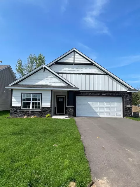17733 Everest Ave, Lakeville, MN 55044