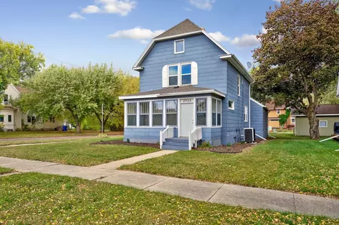 2705 Linden Ave, Slayton, MN 56172