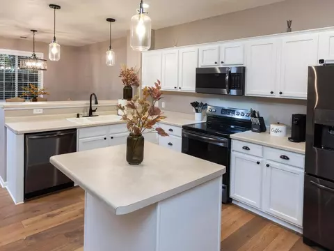 14247 Avalon Path #1002, Rosemount, MN 55068 photo 19