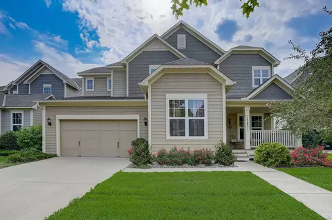 15851 Elmwood Ln, Apple Valley, MN 55124