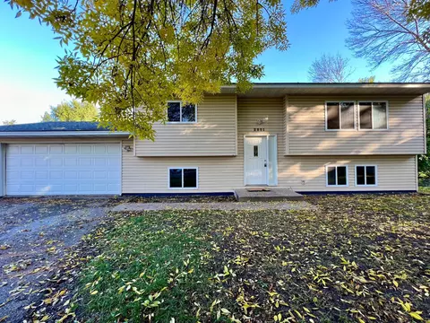 2801 66th Ave N, Brooklyn Center, MN 55430