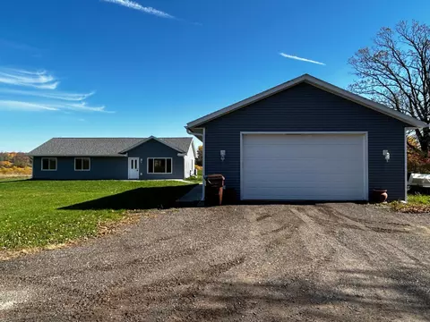 19264 155th Ave, Milaca, MN 56353