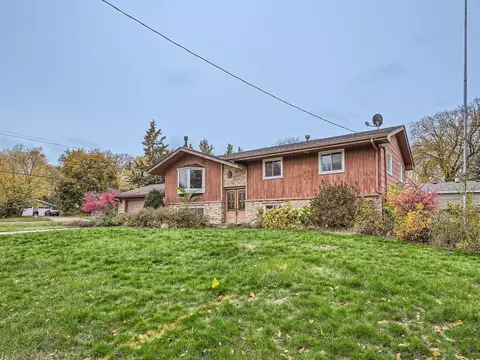 10140 Brookside Ave, Bloomington, MN 55431 photo 3