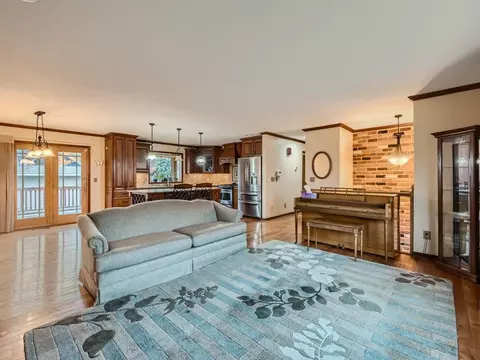 10140 Brookside Ave, Bloomington, MN 55431 photo 5