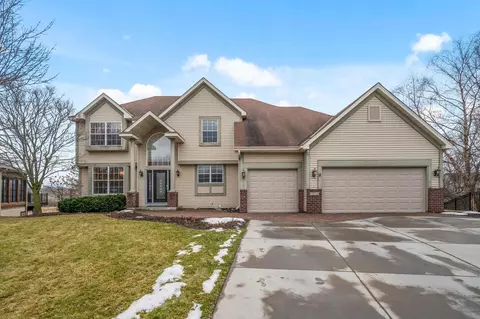 15024 Valley View Pl, Savage, MN 55378