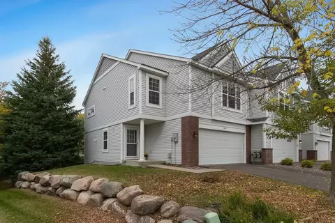 5004 Bluff Heights Trl SE, Prior Lake, MN 55372