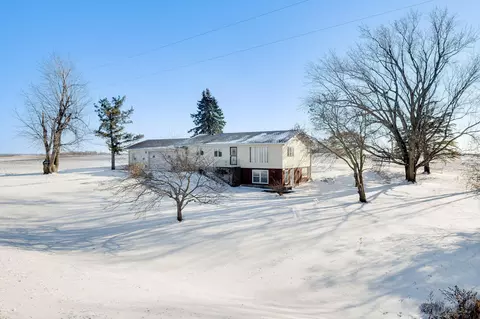 4896 Cedar Lake Blvd, Faribault, MN 55021 photo 2