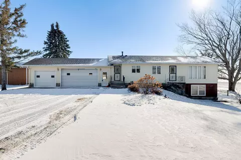 4896 Cedar Lake Blvd, Faribault, MN 55021