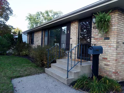 4558 Grimes Ave N, Robbinsdale, MN 55422