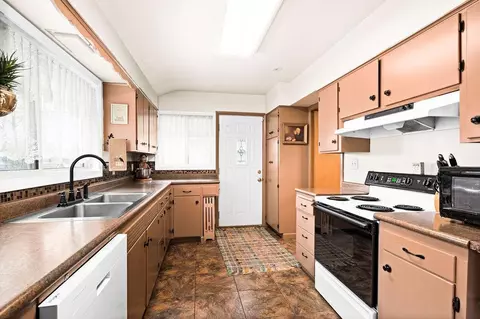 4620 W 8th St, Duluth, MN 55807 photo 7