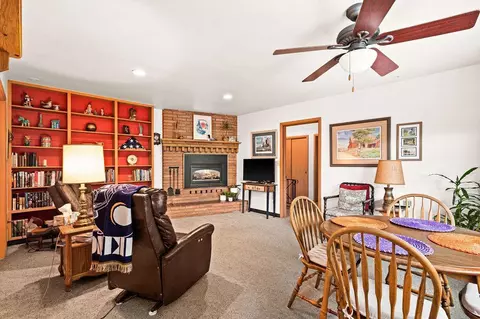 4620 W 8th St, Duluth, MN 55807 photo 9