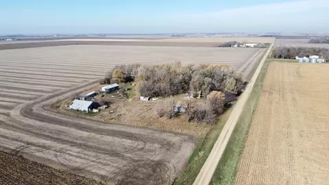 92753 330th Ave, Heron Lake, MN 56137