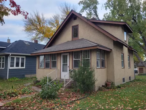 3750 Oliver Ave N, Minneapolis, MN 55412