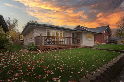 409 S Olive St, Waconia, MN 55387